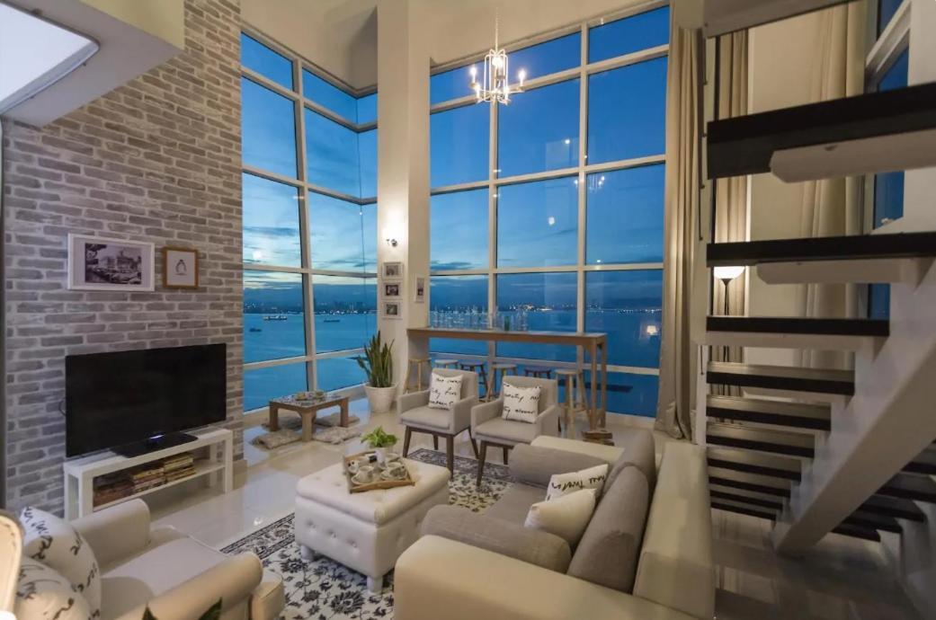 Maritime Suites Holiday Rental George Town Exteriér fotografie