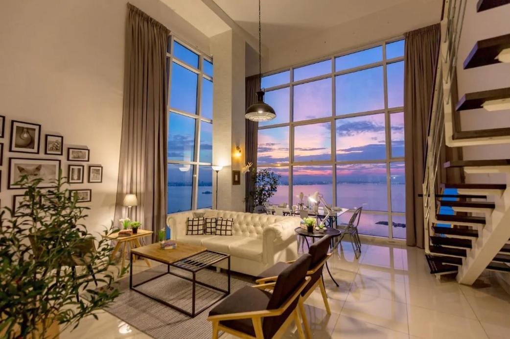 Maritime Suites Holiday Rental George Town Exteriér fotografie