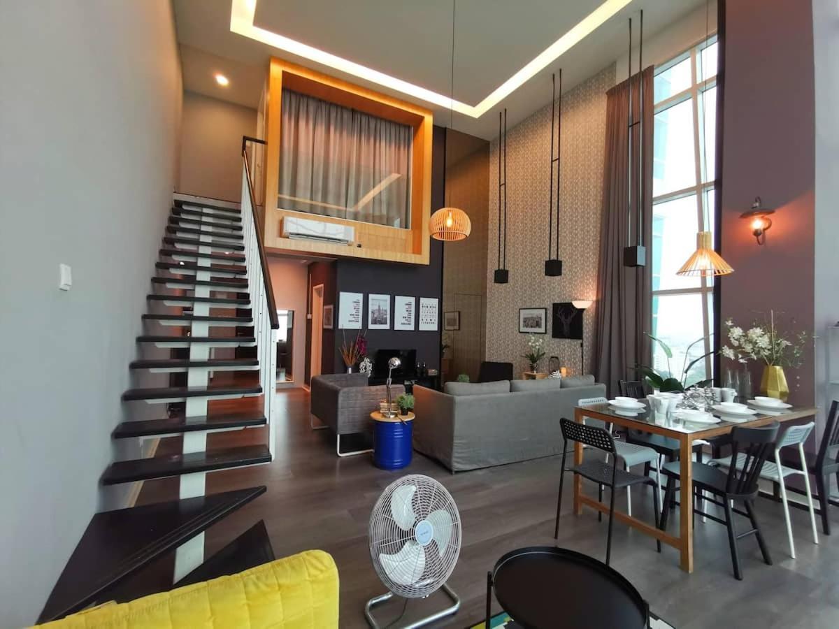 Maritime Suites Holiday Rental George Town Exteriér fotografie