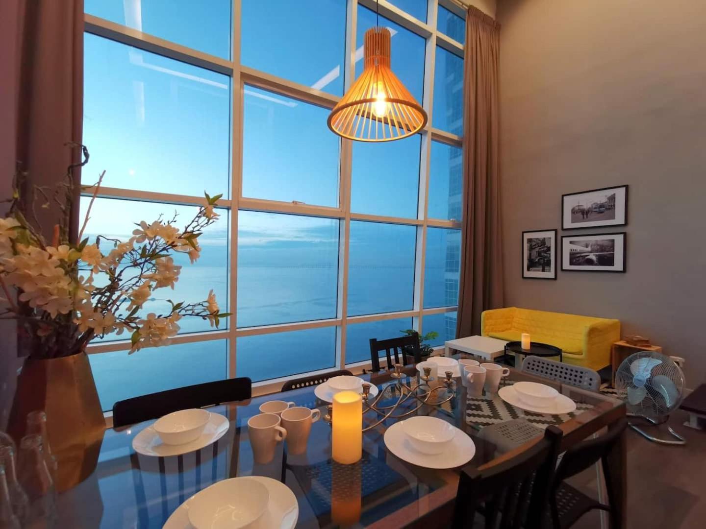Maritime Suites Holiday Rental George Town Exteriér fotografie